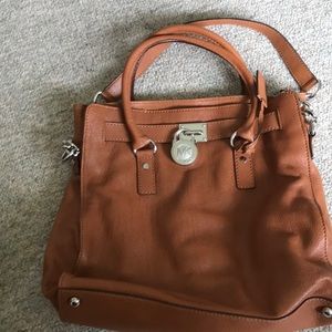 MK LARGE PURSE